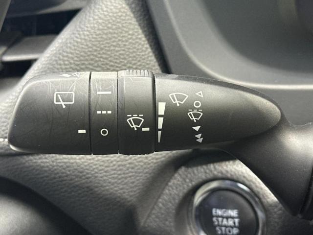 国産車から輸入車まで多様なお客様のニーズのお応えできるように、全国規模で豊富な在庫展開！車のことならWECARSへ！