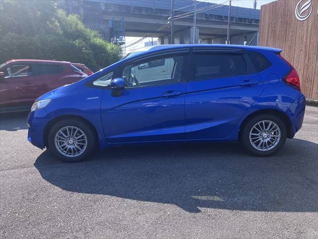人気のお車ですのでお早目のご来店お待ちしております♪