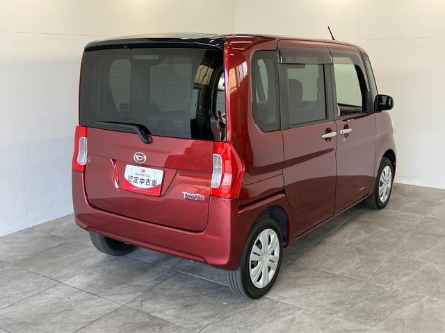 お客様にぴったりなおクルマをお選びいただけますように様々な展示車をご用意致しております！ダイハツの軽自動車だけではなく、他メーカー車やコンパクトカー・ミニバンなども数多く取り揃えております！