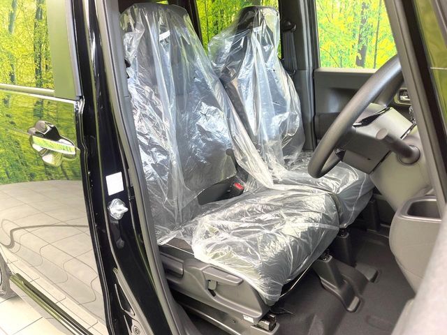 もちろん車内はキレイです♪よりクリーンな状態をキープしたいお客様には『ナノゾーンコート』がおすすめ！新型コロナウイルス対策や、除菌・消臭に効果を発揮し多くの方にご好評いただいております。