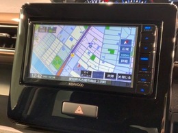 社外ナビ搭載です。知らない道も安心ですね！