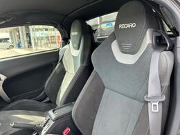 WECARSではほぼ毎日新しい在庫車両を入荷しております！お客様のこだわりを叶える1台がきっとWECARSにあるはずです！