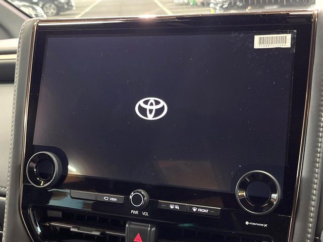 【14インチディスプレイオーディオ】画面内にオーディオ操作はもちろん、空調の調整機能なども盛り込んだ多機能なディスプレイオーディオです！スマートフォン連携はもちろん、車載ナビもお使いいただけます♪