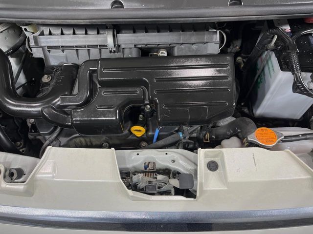 親切・丁寧な専門メカニックスタッフが応対！・車検・点検整備・事故等の修理などアフターサービスも安心。お車のカスタマイズもネクステージのサービススタッフまでご相談ください！