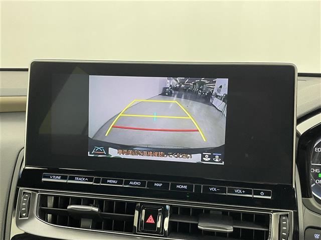 【　バックカメラ　】便利なバックカメラ装備で安全確認を頂けます。駐車が苦手な方にもオススメな便利機能です♪