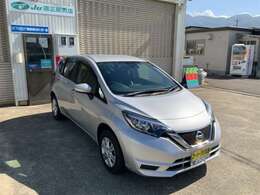 当店では新車は全メーカー・全車種取り扱いしております！中古車販売・買取・車検、定期点検・鈑金塗装・自動車保険等、車のことなら何でもお任せ下さい！