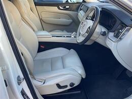 【運転席操作部】快適なドライブを楽しむための機能が装備されています！運転席から触れるので、使いやすいです！除菌プランいれていただくと、さらに清潔で安心していただけます！