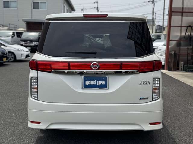 注文契約時には申込金、運転免許証、印鑑が必要になります！またクレジットをご利用の場合は銀行印、通帳も必要になります！その他は印鑑証明、住民票、車庫証明書類等です！詳細はスタッフまでお問合せ下さい！