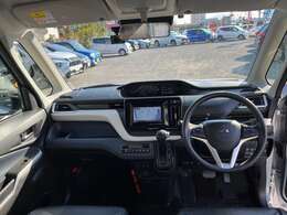 全体的に操作しやすくて安心と安全に運転を楽しめます(^^♪