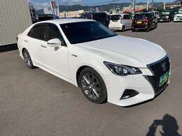 （株）あっぷる関西は業界経験者多数在籍！！新車ディーラー営業・大手中古車ディーラー営業・新車ディーラー整備士など、豊富な知識と経験をお客様の車選びや納車後のサポートをお手伝いさせて頂きます。