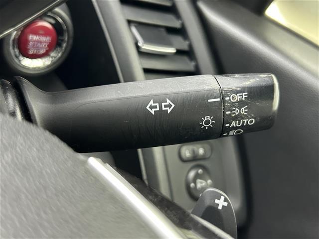 【運転席操作部】快適なドライブを楽しむための機能が装備されています！運転席から触れるので、使いやすいです！除菌プランいれていただくと、さらに清潔で安心していただけます！