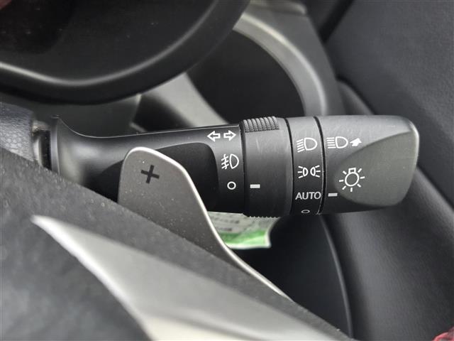 【運転席操作部】快適なドライブを楽しむための機能が装備されています！運転席から触れるので、使いやすいです！除菌プランいれていただくと、さらに清潔で安心していただけます！