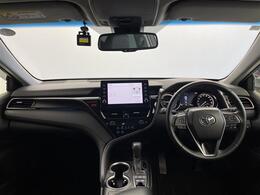 【インパネ全体】全方位で視界が広く、高い目線で運転もしやすいです！