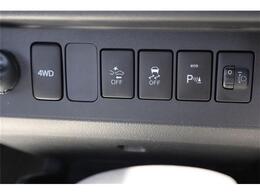 万一の時の事故の回避、被害軽減をサポートする、衝突軽減ブレーキサポート付いてます。