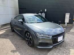 ご来店の際には事前にご連絡いただければ幸いです