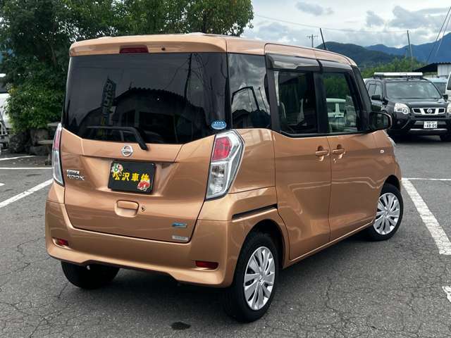 ★自社整備工場を完備！車検・定期点検・オイル交換はもちろん、板金も専用工場で丁寧な仕上げが自慢です！★お問い合わせは026-293-8630までお気軽にどうぞ♪