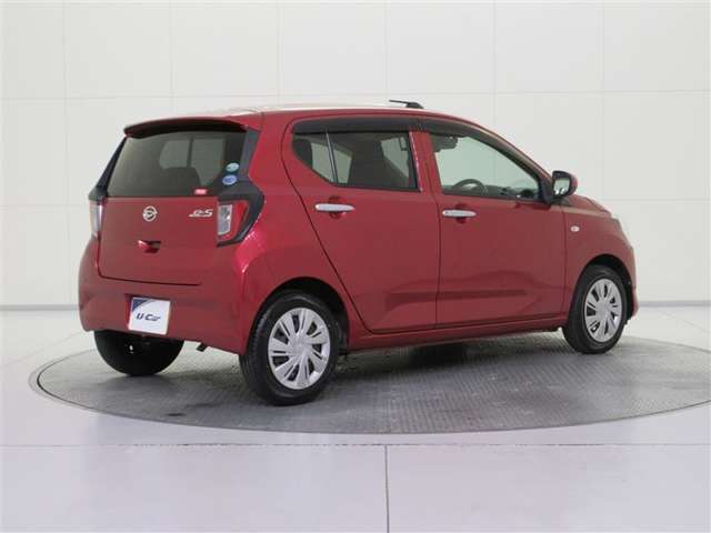 トヨタの高品質U-Car洗浄ブランド『まるごとクリーニング』実施済み！シートを取り外して徹底洗浄しています。