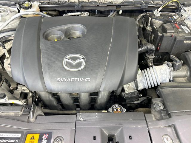 親切・丁寧な専門メカニックスタッフが応対！・車検・点検整備・事故等の修理などアフターサービスも安心。お車のカスタマイズもネクステージのサービススタッフまでご相談ください！