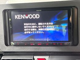 【ナビゲーション】目的地までしっかり案内してくれる使いやすいナビ。Bluetooth接続すればお持ちのスマホやMP3プレイヤーの音楽を再生可能！毎日の運転がさらに楽しくなります！！