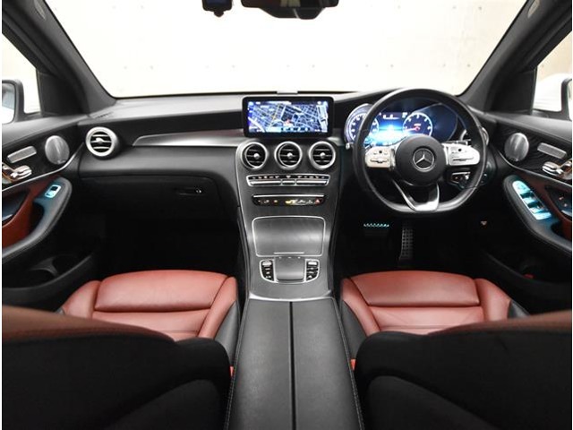 禁煙車ですので車内にはタバコはもちろん、ペットなどの気になる匂いもありません。