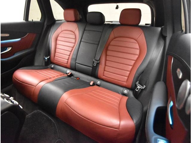 ルームクリーニング済み！車内には気になる匂いもありません。
