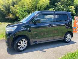 内外装とても綺麗なお車です！
