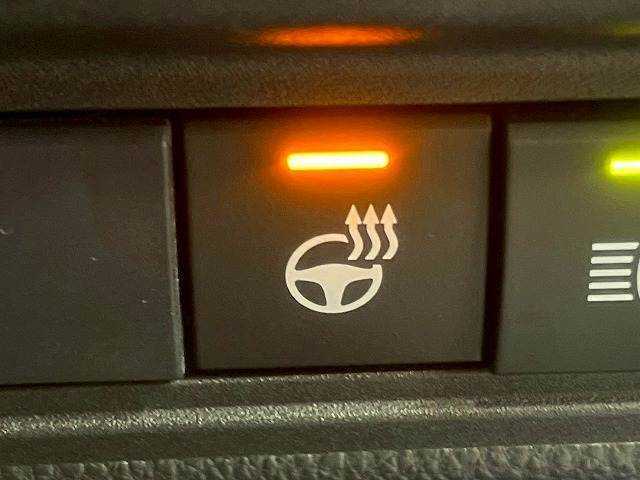 【ハンドルヒーター】寒い日に役立つクルマの装備のひとつ