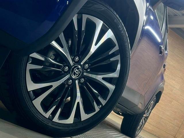 アルミホイールのカスタマイズ可能ですので詳しく店頭スタッフまでお問い合わせ下さい！！