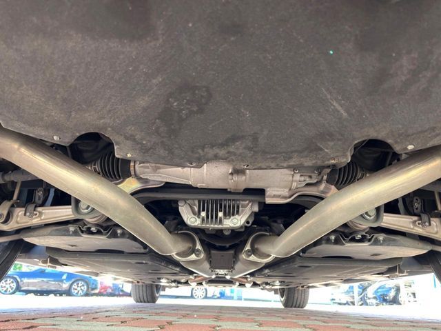 下回りがきれいなうちに、防錆加工の施工がオススメ。降雪地域はもちろん、沿岸部にお住いの方や、趣味でマリン・ウィンタースポーツをされる方にご好評いただいております。