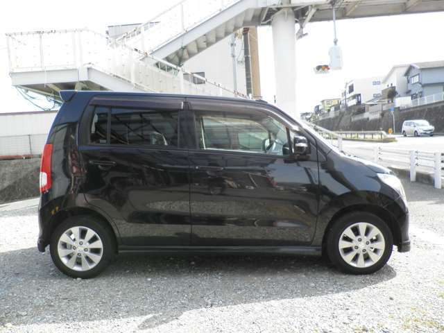 車検整備2年付き！支払総額29万円！ワンオーナー　スマートキー　禁煙車　内外装綺麗な車両なので一度ご覧ください！
