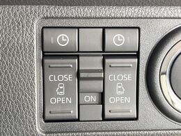 【両側パワースライドドア】スマートキーや運転席のスイッチで後席両側スライドドアの開閉が可能♪電動だから力を入れてドアを開ける必要が無く、小さなお子様でも簡単に開け閉めでき快適です♪