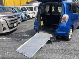 多数ある車両の中から、当店の在庫を閲覧いただきまして、厚く御礼申し上げます。ご不明な点がらありましたら、ご相談ください。お電話または、在庫確認・見積依頼にてご連絡いただければ、お答えいたします。