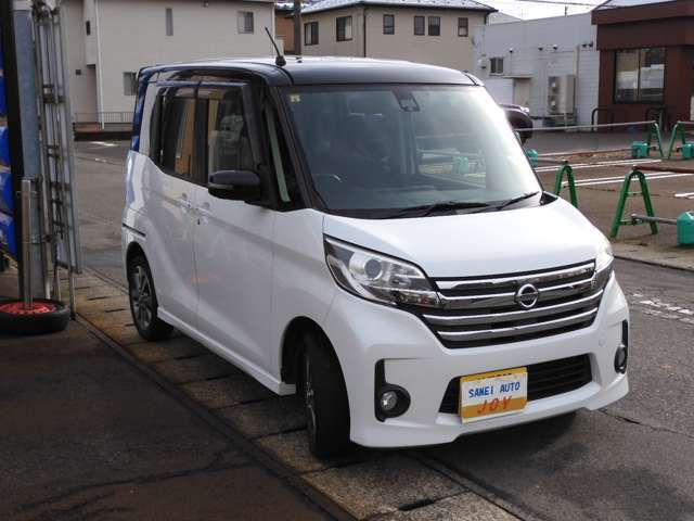 ★展示車は、主に関東、関西方面のオークション会場から、錆や腐食の少ない、メンテナンスノート（保証書）付の厳選した車両をメインに展示しております。