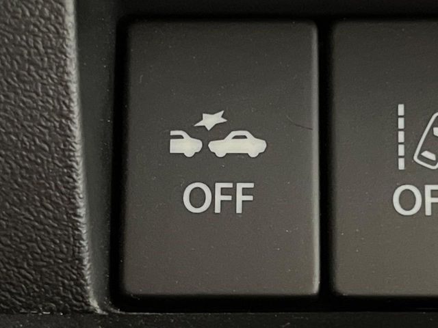 【スズキ　セーフティサポート】走行中に前方の車両等を認識し、衝突しそうな時は警報とブレーキで衝突回避と被害軽減をアシスト。より安全にドライブをお楽しみいただけます。