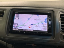 アップルカープレイ対応。ギャザズナビ搭載です。知らない道も安心ですね！