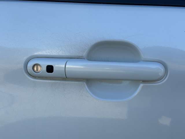 納車前の整備もしっかりさせて頂きます。もちろんアフターサービスもお任せ下さい！オプション品や中古パーツなどご要望ございましたらお気軽にお問い合わせ下さい！リーズナブルな価格でご対応させていただきます