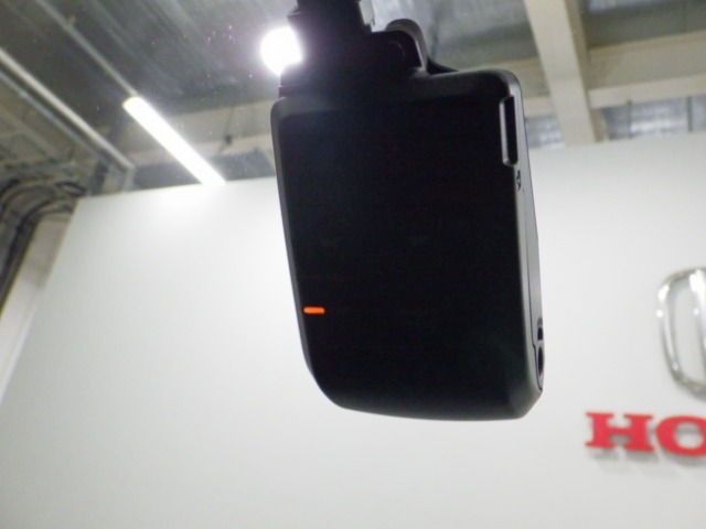 【LEDヘッドライト】LEDヘッドライトは消費電力が少ないので寿命が長いですよ！明るさも十分で、夜間走行の負担を和らげてくれます！