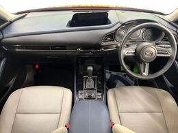 グループ総在庫数約30，000台！！全国の系列店からメーカー・車種問わずご紹介出来るので、あなたにピッタリのお車が見つかるはずです♪まずはお問い合わせ下さい☆