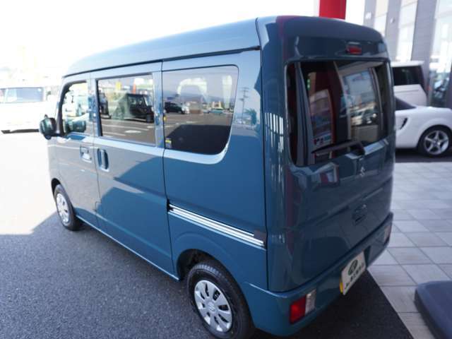高年式車を中心に安心・安全なお車をラインナップしております。在庫車以外もお客様のご希望のお車お探しします、何なりとお申しつけください。