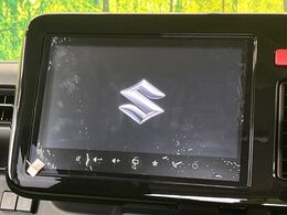 【大画面ナビ】人気の大型9インチナビを装備。存在感のある大画面はインパクト大！ナビ利用時のマップ表示は見やすく、テレビやDVDは臨場感がアップ！いつものドライブがグッと楽しくなります♪