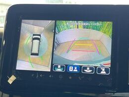【全方位モニター用カメラ】専用のカメラにより、上から見下ろしたような視点で360度クルマの周囲を確認することができます☆死角部分も確認しやすく、狭い場所での切り返しや駐車もスムーズに行えます。