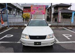 名車！H12！セルシオ20！A仕様！erバージョン！正規オークションで厳選仕入れ！修復歴小！真っ白でお洒落なドレスアップカーです！走行12.1万km！外装も内装も年式以上に十分綺麗です！アクセス多数！