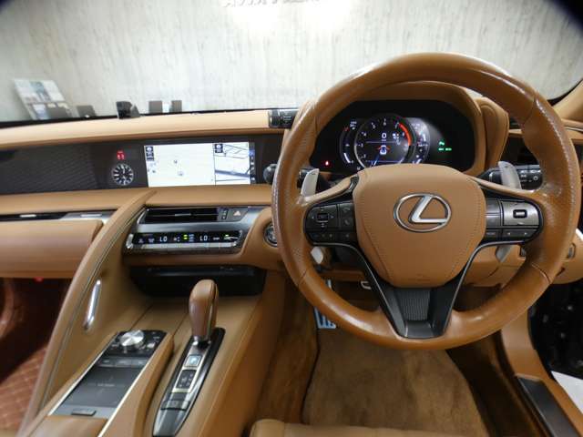 【AVIX　IMPORT　PREMIUM店】　株式会社　アビックス　コーポレーション　0120-30-7915携帯電話可