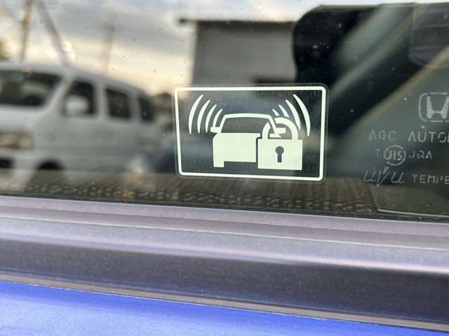 当店は国道407号線の冑山交差点の近くに店舗がございます。お車でもアクセスしやすい場所に御座います。電車でお越しの際も最寄の吹上駅までお迎えに参ります。お気軽にお問い合わせ下さい！