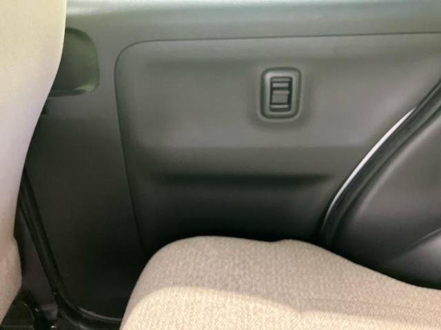 WECARS（ウィーカーズ）は全国250店舗展開！お客様が安心してカーライフをお楽しみいただけるよう社員一同心を込めてサポートいたします。