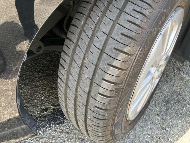国内・海外メーカー新品タイヤへの交換も弊社マッハ車検工場にお任せください♪