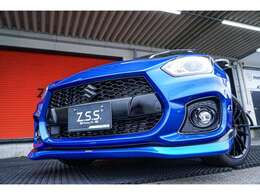 ファイナルエディション新車にてZSS車高調、18インチホイール、ホイールナット、マフラー、ウィング、ウィング、牽引フックトラスト製フロントリップ、純正エアロ、新品カロッツェリアナビを装着！！
