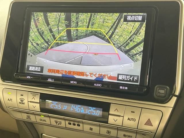 【バックカメラ】駐車時に後方がリアルタイム映像で確認できます。大型商業施設や立体駐車場での駐車時や、夜間のバック時に大活躍！運転スキルに関わらず、今や必須となった装備のひとつです！