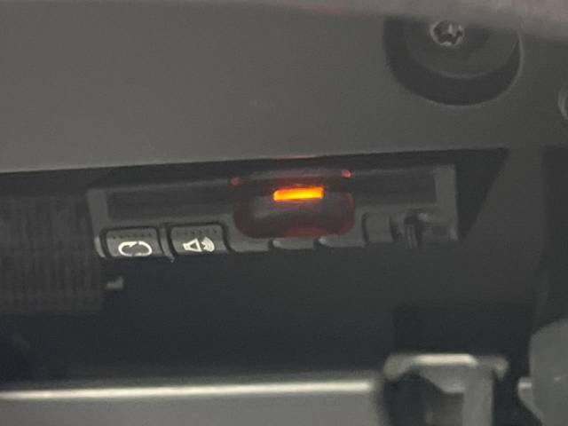 【ETC】高速道路の料金所をストレスなく通過！話題のスポットやサービスエリアに多い「スマートIC」利用時は必須のアイテムです。当店でセットアップを実施、ご納車当日からすぐにご利用いただけます！