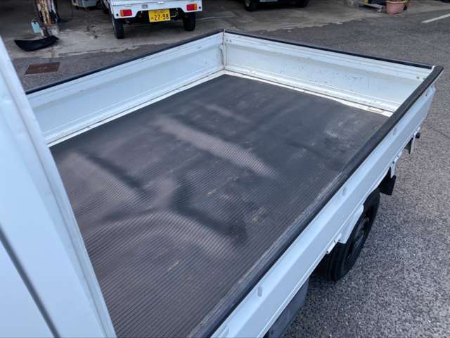 荷台マットあります。